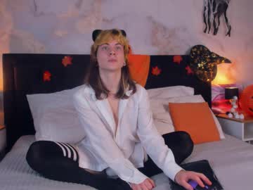 Mattmarnee Chaturbate stream image from November 07, 2025