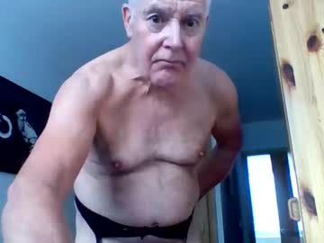 Sluttyginacd Chaturbate stream image from November 07, 2025