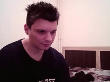Cuteryan02 Chaturbate stream image from November 07, 2025