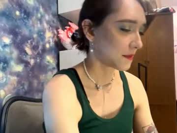 Madgeflewelling Chaturbate stream image from November 07, 2025