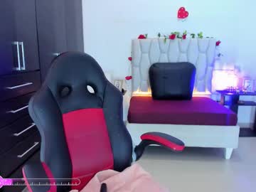 Yurilovee Chaturbate stream image from November 07, 2025