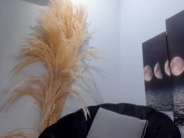 Cloe_Morningstarr Chaturbate stream image from November 07, 2025