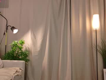 Yesgivemecum Chaturbate stream image from November 07, 2025