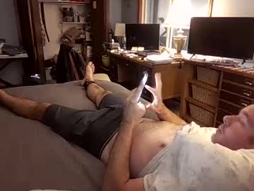 Chrisw8121 Chaturbate stream image from November 07, 2025