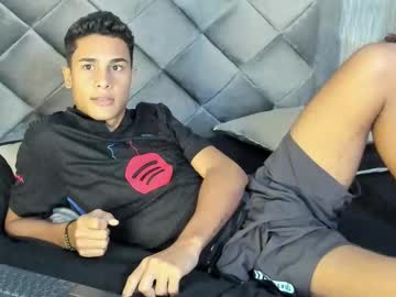 Dominic_Burk Chaturbate stream image from November 07, 2025
