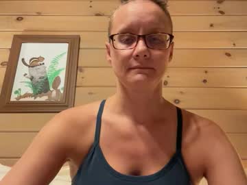 Leahwilde Chaturbate stream image from November 07, 2025