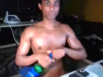 Mozeyxxx Chaturbate stream image from November 07, 2025
