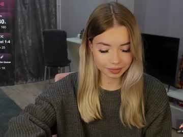 Maymallorie Chaturbate stream image from November 07, 2025