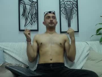 Addam_Hunter Chaturbate stream image from November 08, 2025