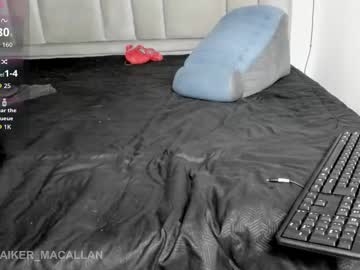 Jhonny_Macallan Chaturbate stream image from November 08, 2025