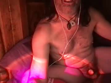 Kinky122kev Chaturbate stream image from November 08, 2025