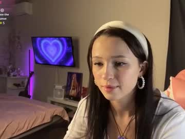 Ella_Simons Chaturbate stream image from November 08, 2025