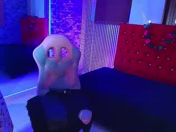Miahernadez303av Chaturbate stream image from November 08, 2025