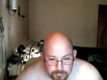 Slavejim518 Chaturbate stream image from November 08, 2025
