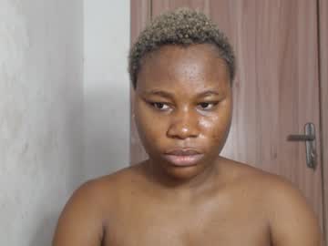 Frekkymorelle Chaturbate stream image from November 08, 2025