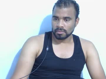 Johan2222222222 Chaturbate stream image from November 08, 2025