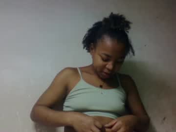 Mbotyfeliciaa Chaturbate stream image from November 08, 2025