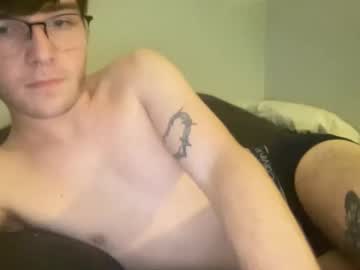 Twinkycameron Chaturbate stream image from November 08, 2025