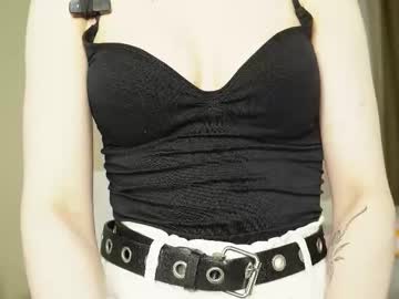 Dawnbullins Chaturbate stream image from November 08, 2025