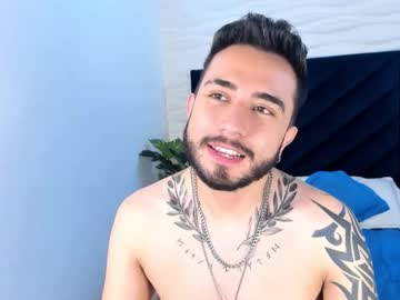 Dave_Wolff Chaturbate stream image from November 08, 2025