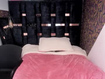 Nina__Sky_ Chaturbate stream image from November 08, 2025