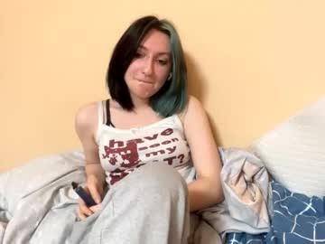 Arieluthe Chaturbate stream image from November 08, 2025
