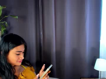 Moonie_Baddie31 Chaturbate stream image from November 08, 2025