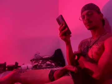 Andreys315501 Chaturbate stream image from November 08, 2025