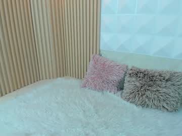 Antonella00_ Chaturbate stream image from November 08, 2025