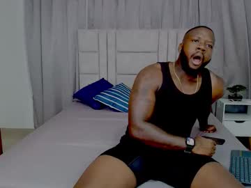 Lucio_Grey Chaturbate stream image from November 08, 2025