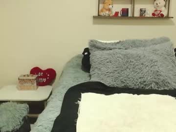 Carolinne_Fox_ Chaturbate stream image from November 08, 2025