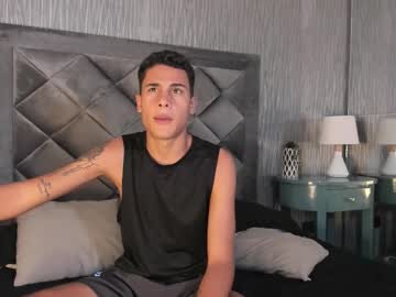 Dominic_Burk Chaturbate stream image from November 08, 2025