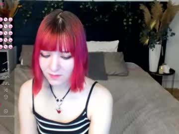 Kettiejones Chaturbate stream image from November 08, 2025
