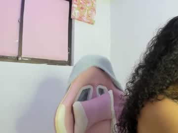 Alicie_Ebony1 stream image from November 08, 2025