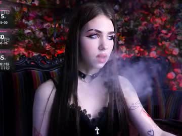 Mirelmori Chaturbate stream image from November 08, 2025