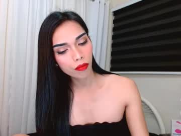 Yumieholly Chaturbate stream image from November 08, 2025