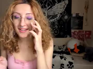 Heavenlycreature Chaturbate stream image from November 09, 2025