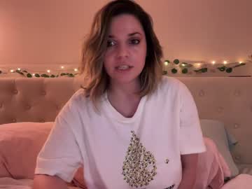 Kitatochips Chaturbate stream image from November 09, 2025