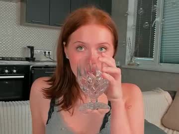Stacyfoxi Chaturbate stream image from November 09, 2025