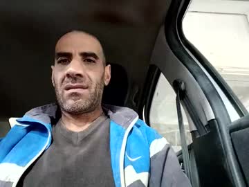 Betterthanurfinger Chaturbate stream image from November 09, 2025