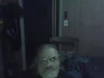 Huggybear566 Chaturbate stream image from November 09, 2025