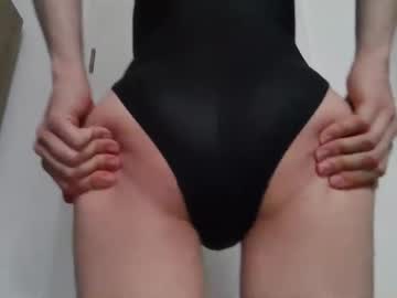 Swimsuitsissy123 Chaturbate stream image from November 09, 2025