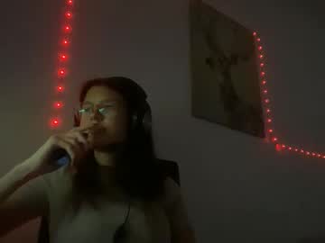 Im_Evelynnn Chaturbate stream image from November 09, 2025