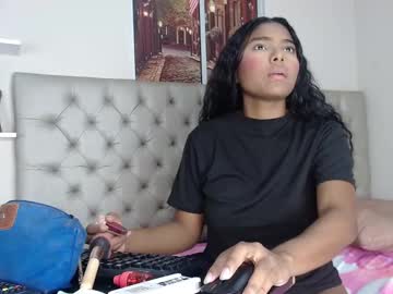Mila_Sophia Chaturbate stream image from November 09, 2025