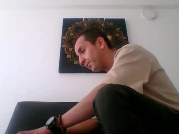 Milo2024 Chaturbate stream image from November 09, 2025