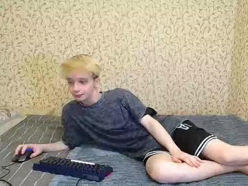 Daylilong Chaturbate stream image from November 09, 2025