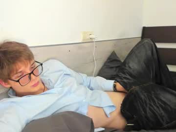 Knotsiemens Chaturbate stream image from November 09, 2025