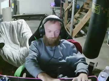 Kazthesub Chaturbate stream image from November 09, 2025