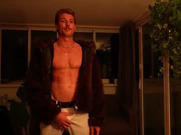 Mrlong23cm Chaturbate stream image from November 09, 2025