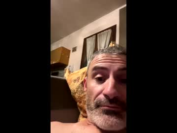 Justafriendddd Chaturbate stream image from November 09, 2025